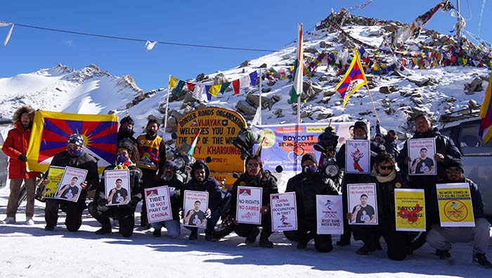 Tibetan activists hold motorcycle rally, Khardung La Pass in Ladakh to boycott 2022 Beijing Olympics on December 4, 2021. Photo: FSG
