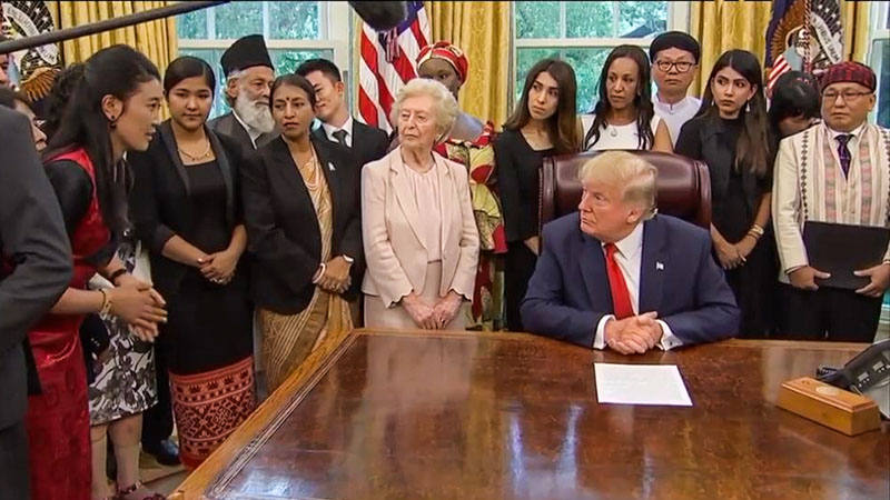 Nyima Lhamo whose uncle Tulku Tenzin Delek Rinpoche died in Chinese prison in 2015, speaking to U.S. President Donald Trump during a meeting in the Oval Office of the White House, U.S.A., on July 17, 2019. Photo: TPI