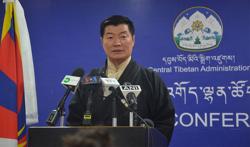 President speaking to members of the media on the recently passed U.S. Tibet bill with overwhelming bipartisan support, during a press conference in Dharamshala, India, on January 29, 2020. Photo: TPI/Yangchen Dolma